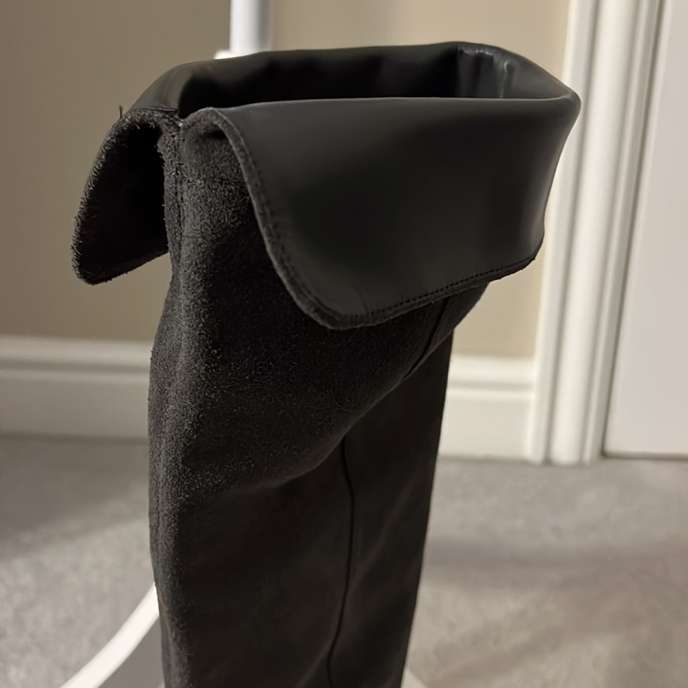Over the knee boots - Picture 6 of 7